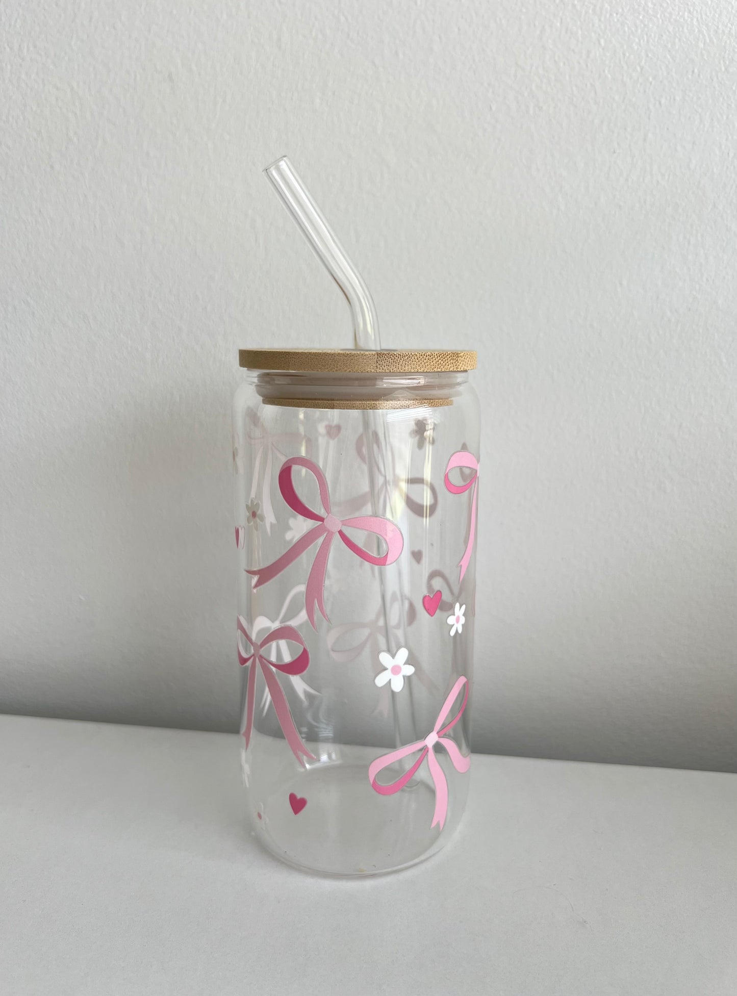 Bow & Bloom Glass Tumbler W/ Glass Straw